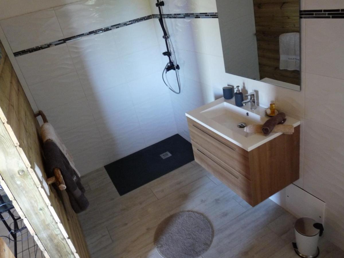 Bungalow La Tortue Bleue บูญองต์ ภายนอก รูปภาพ