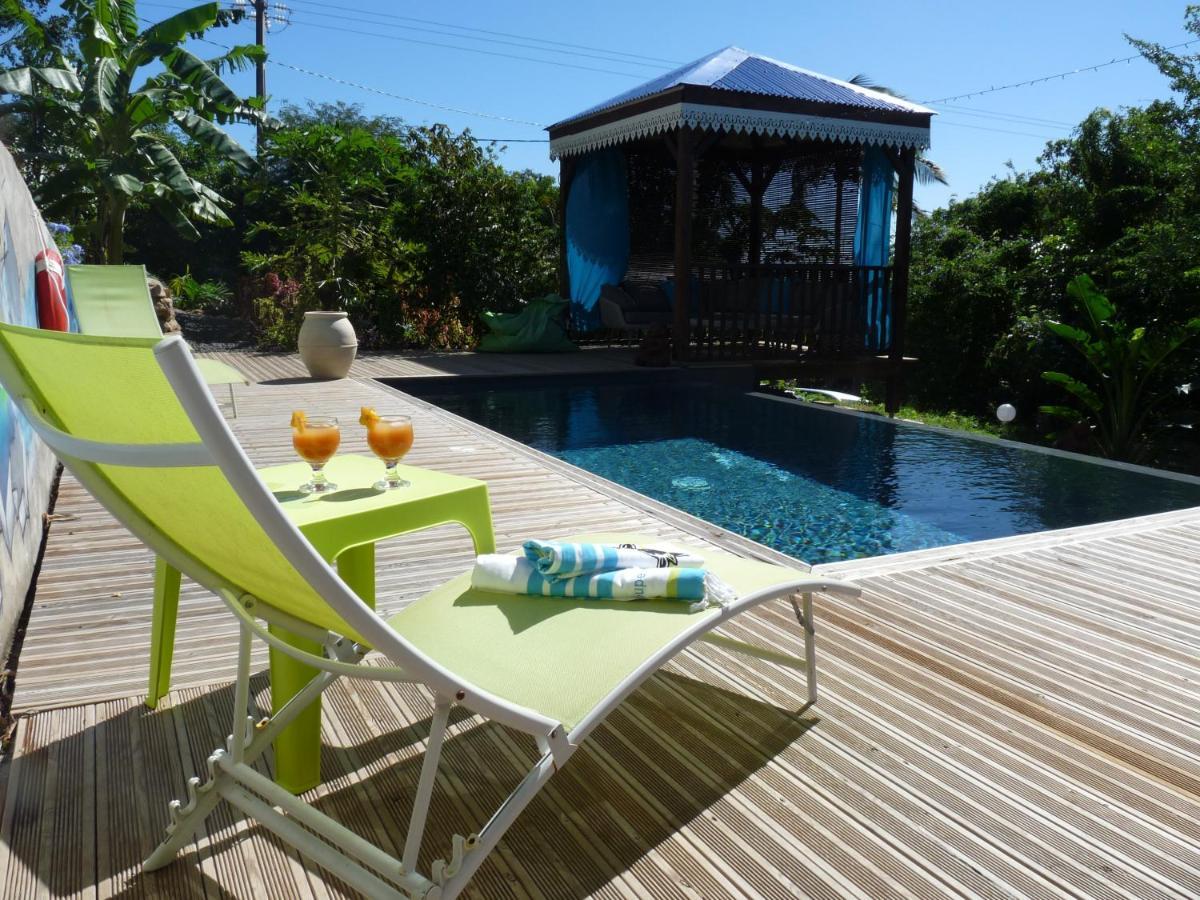 Bungalow La Tortue Bleue บูญองต์ ภายนอก รูปภาพ