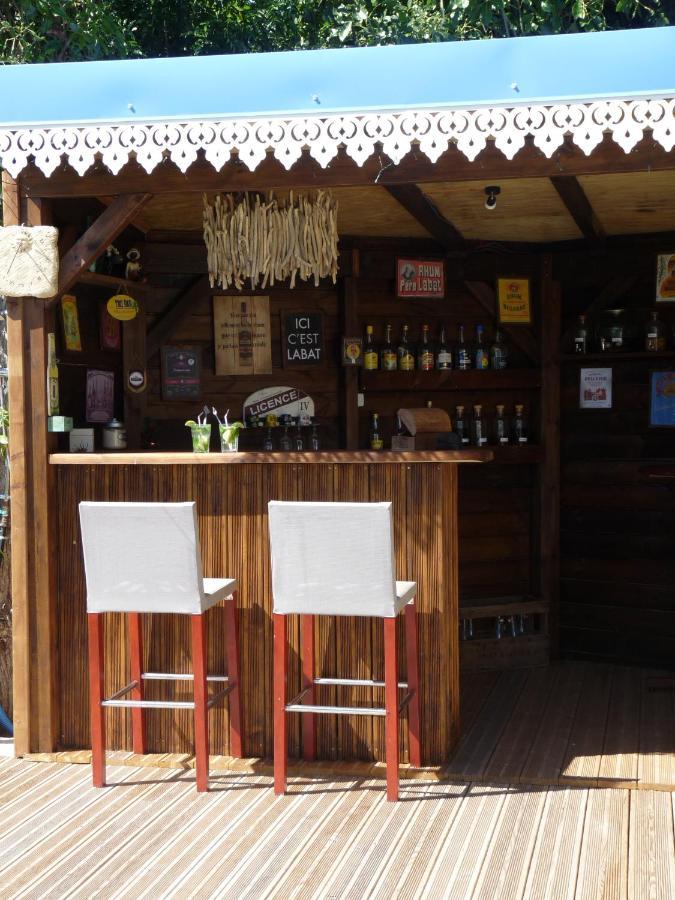 Bungalow La Tortue Bleue บูญองต์ ภายนอก รูปภาพ